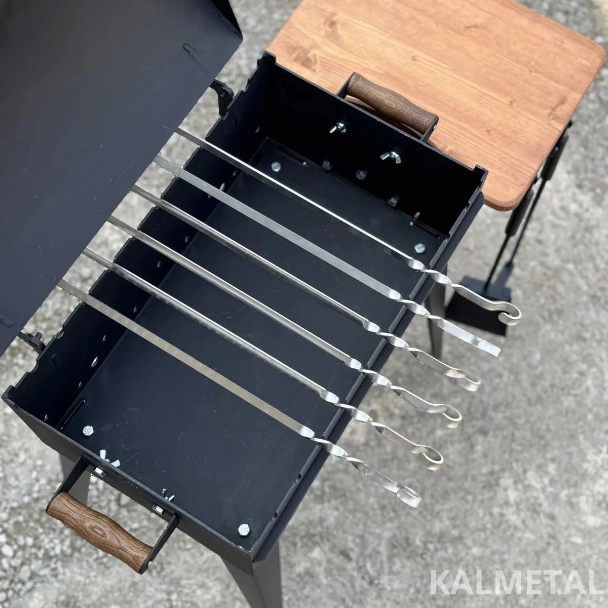 Set compatto con spiedini - immagine 3
