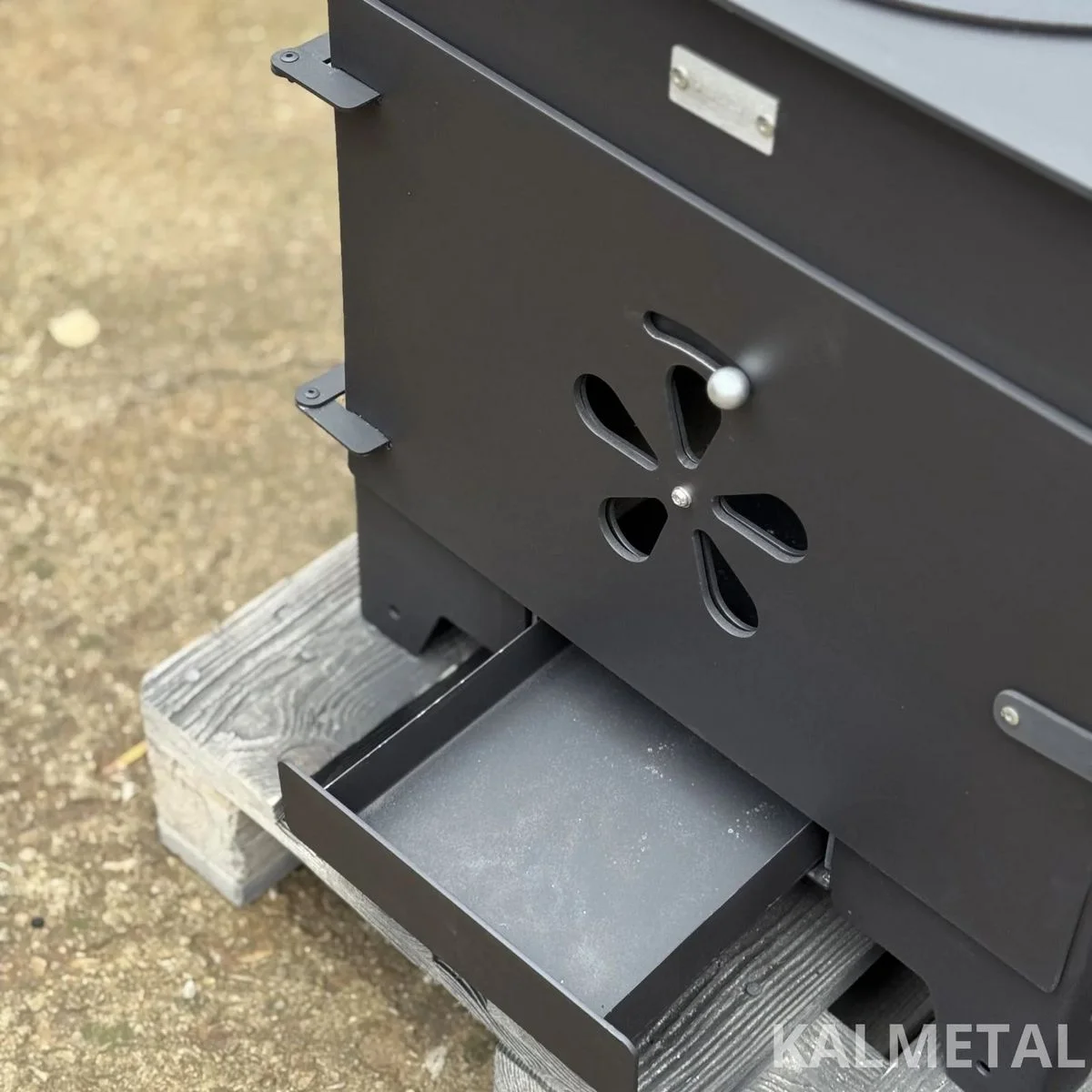 Stufa 10kW con camotte e 2 cerchi - immagine 6